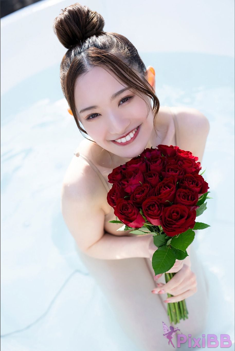 Japanese Idol Kana Nakada More and more a lot more Young Magazine Digital Photo Book PixiBB.COM 067