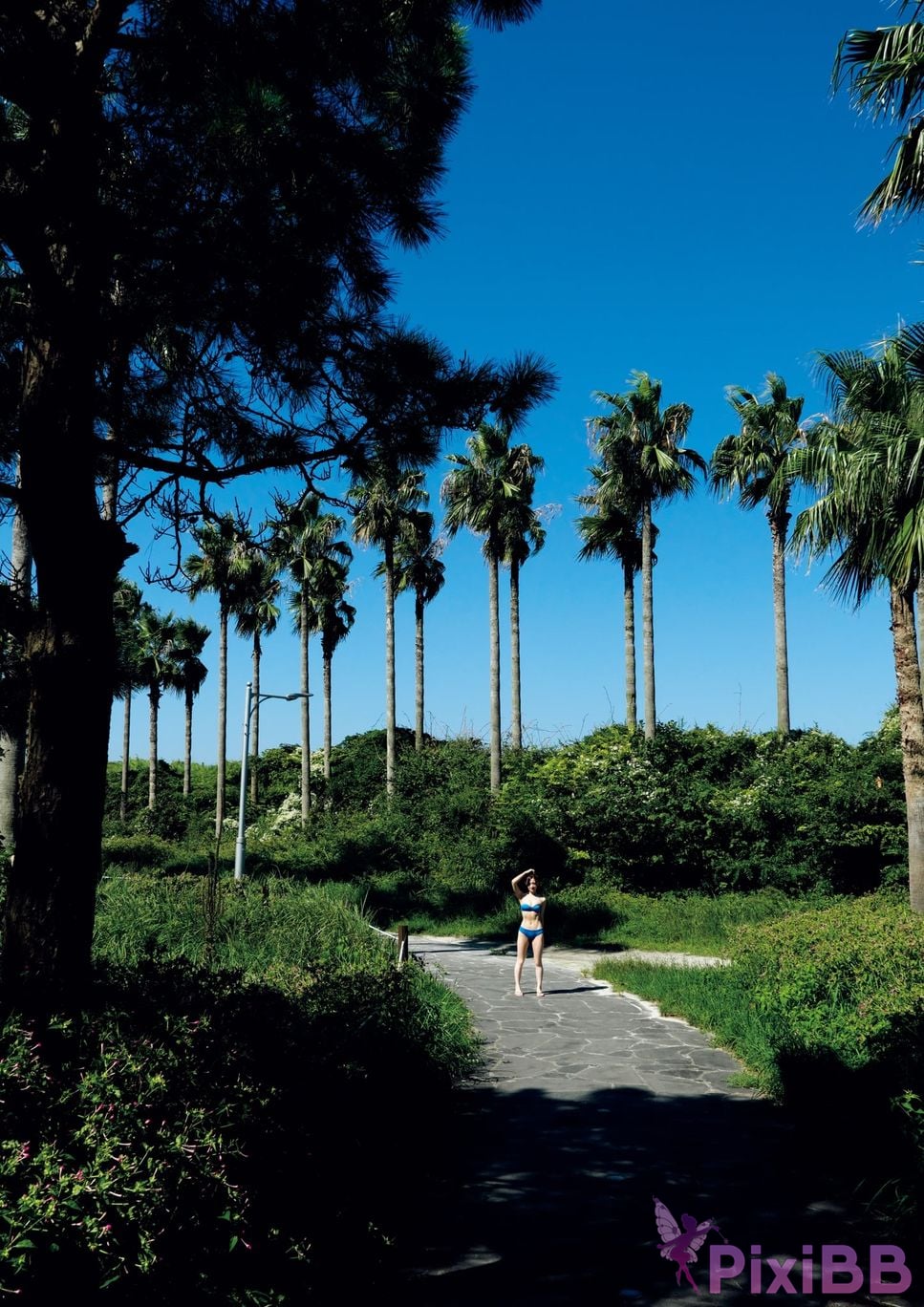 Japanese Idol Kana Nakada 2nd Photo Book Stimulating PixiBB.COM 101