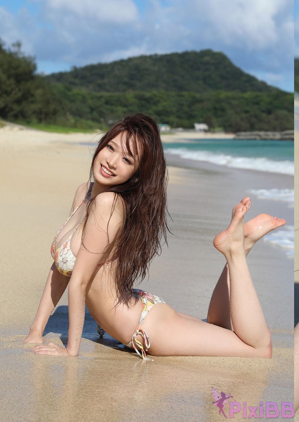 Japanese Idol Aoi Haru in Summer Spicy sun gravure photo book PixiBB.COM 005