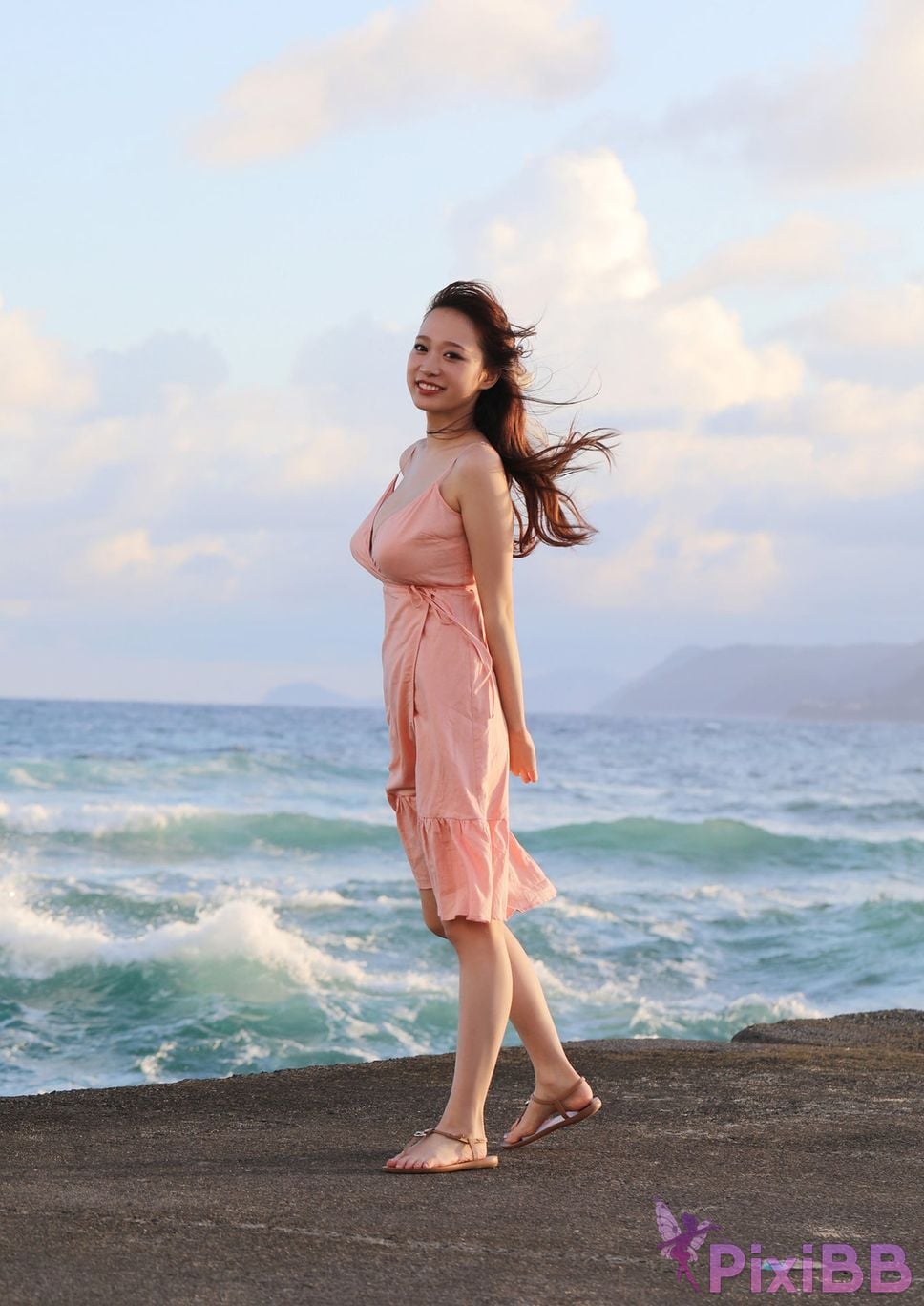 Japanese Idol Aoi Haru in Summer Spicy sun gravure photo book PixiBB.COM 045