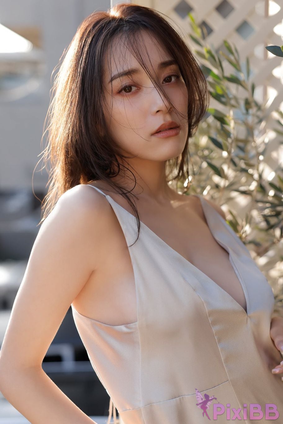 Japanese Idol Tomaru Sayaka Du Wan Sha Ye Hua FRIDAY Digital photo book soft skin glamorous Hao 100 Cut super complete version PixiBB.COM 030