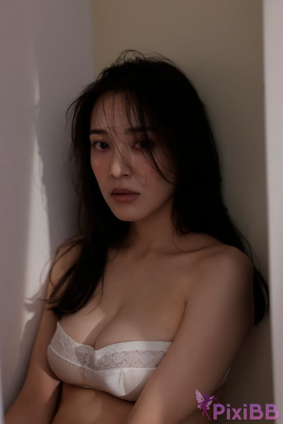 Japanese Idol Tomaru Sayaka Du Wan Sha Ye Hua FRIDAY Digital photo book soft skin glamorous Hao 100 Cut super complete version PixiBB.COM 102