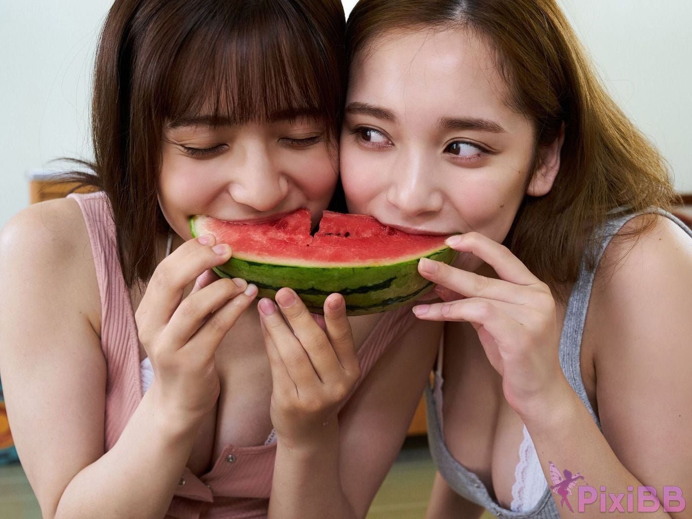 Japanese Idol Tomaru Sayaka Du Wan Sha Ye Hua Akarashi miracle sisters FLASH digital photo book F i r s t c o a n g PixiBB.COM 080