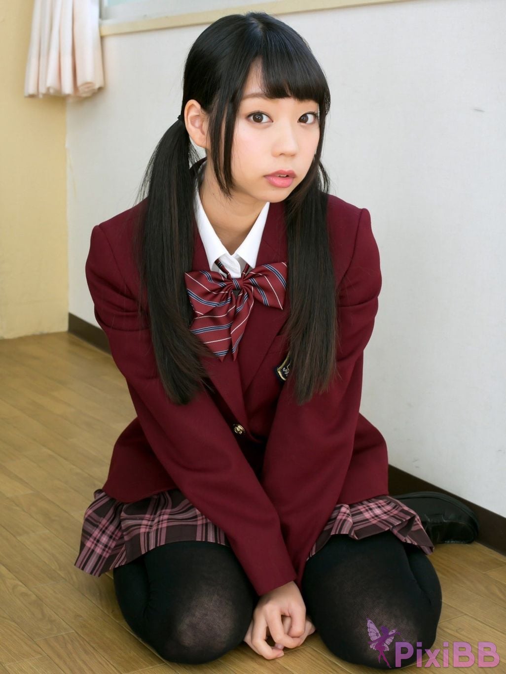 Japanese Idol Hikaru Aoyama complete set 197 Includes one disc Released gravure photo book PixiBB.COM 007