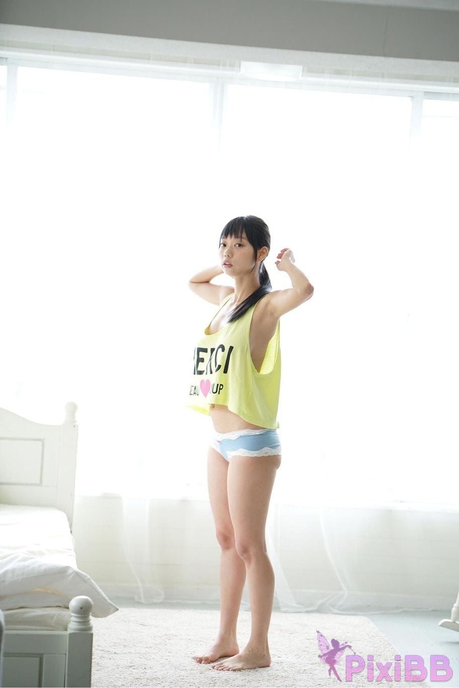 Japanese Idol Hikaru Aoyama Hamipai PixiBB.COM 014