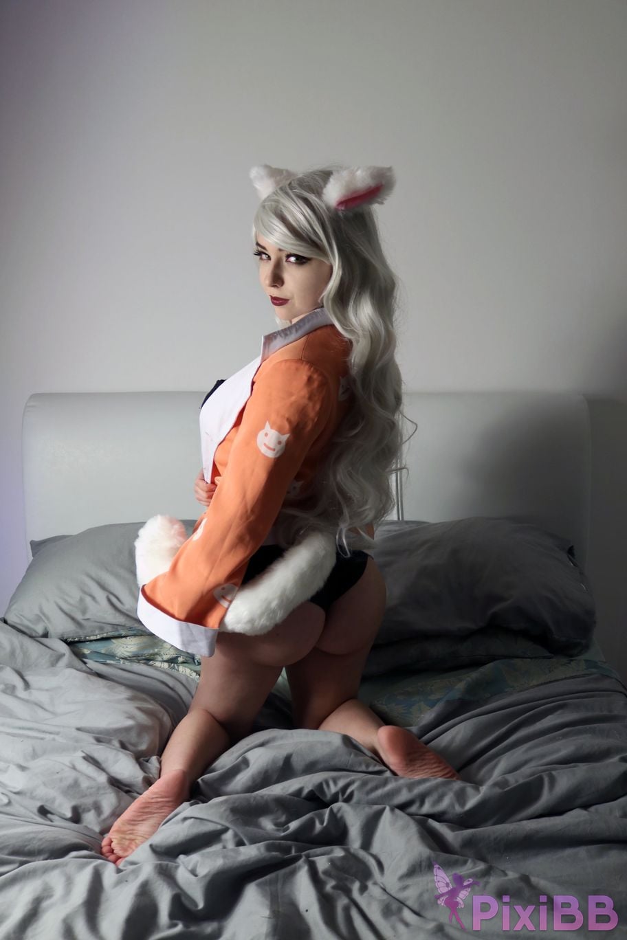 Serinide Tsubasa Hanekawa PixiBB.COM 1