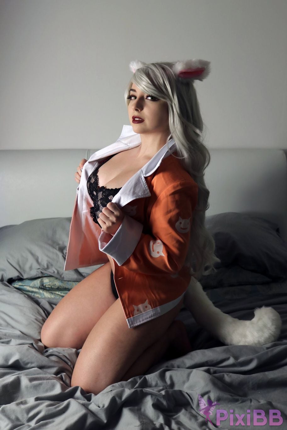 Serinide Tsubasa Hanekawa PixiBB.COM 3