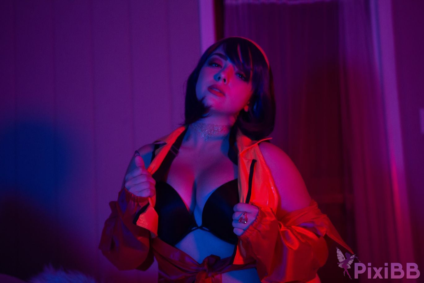 Serinide Faye Valentine PixiBB.COM 1