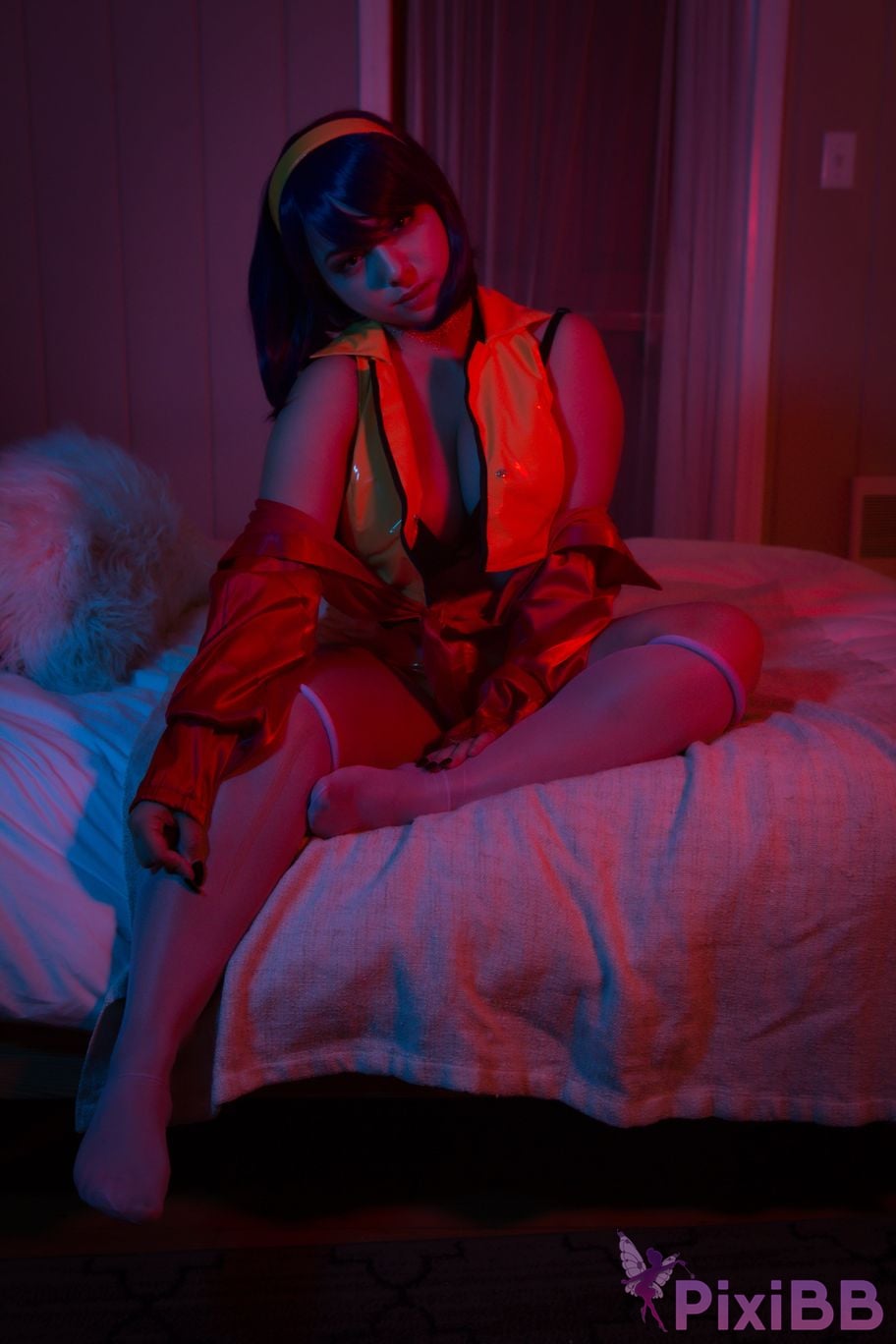 Serinide Faye Valentine PixiBB.COM 7