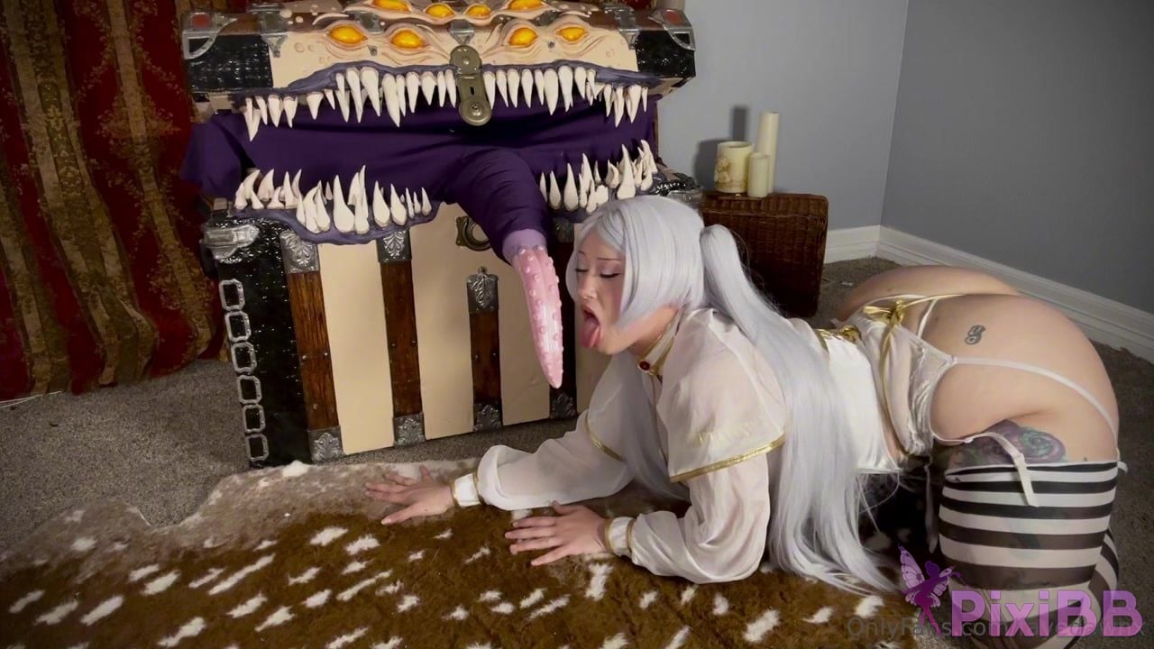 Faye Dawn Frieren PixiBB.COM 008