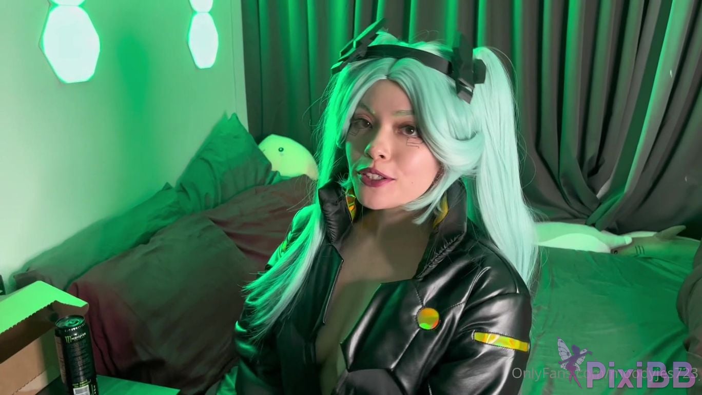 MoodyNekoJes Rebecca Cyberpunk Edgerunners PixiBB.COM 001
