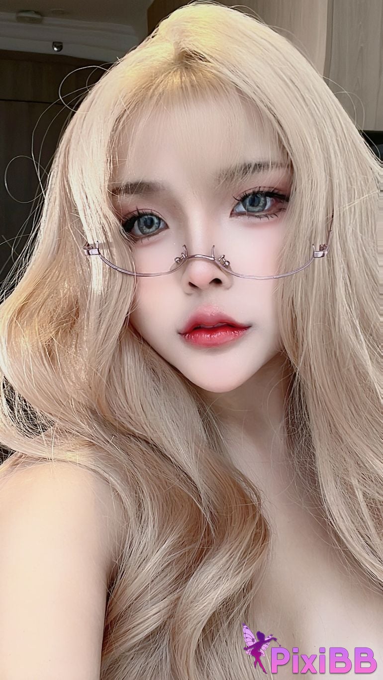 Sayo Momo Blondie Office Lady PixiBB.COM 37