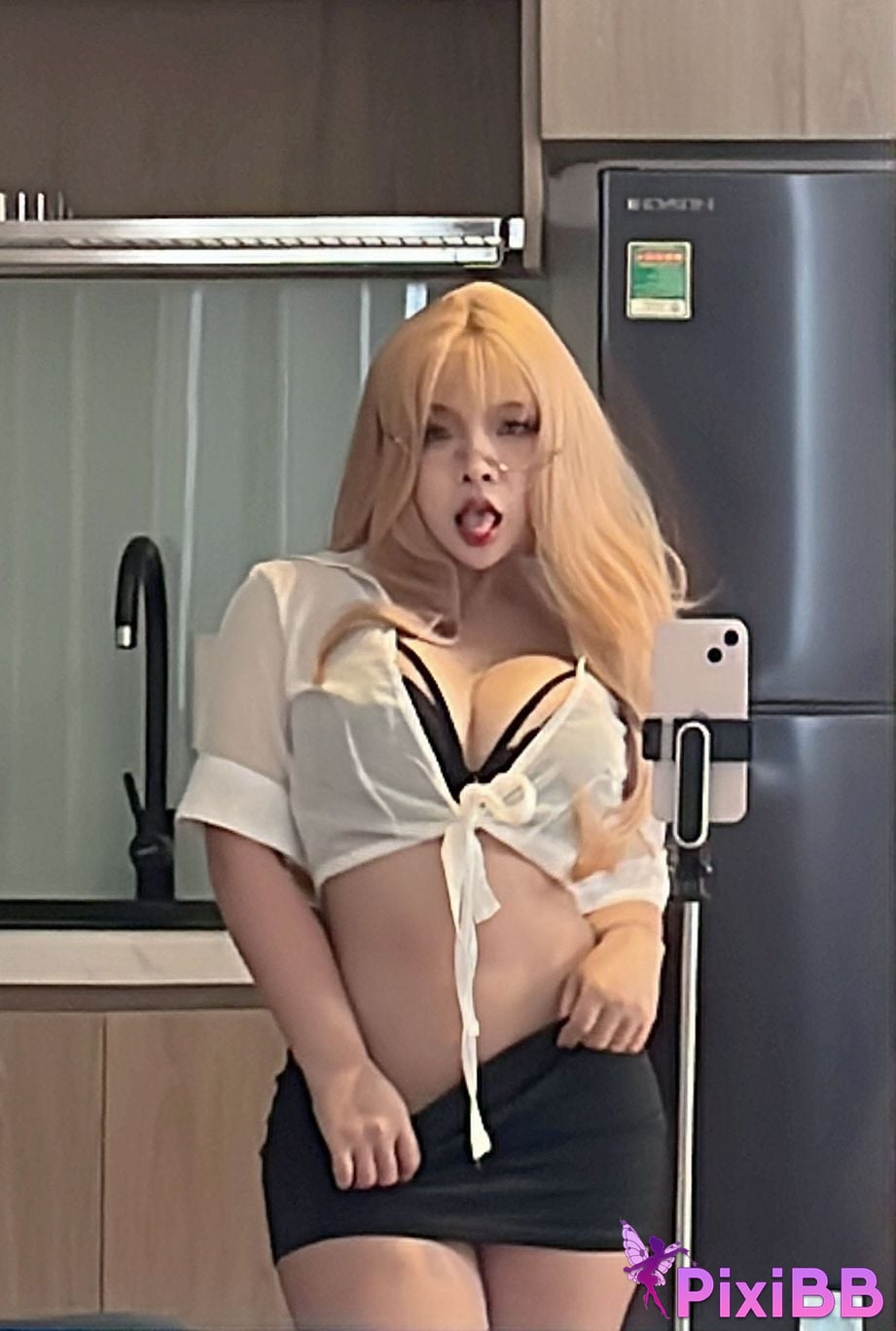 Sayo Momo Blondie Office Lady PixiBB.COM