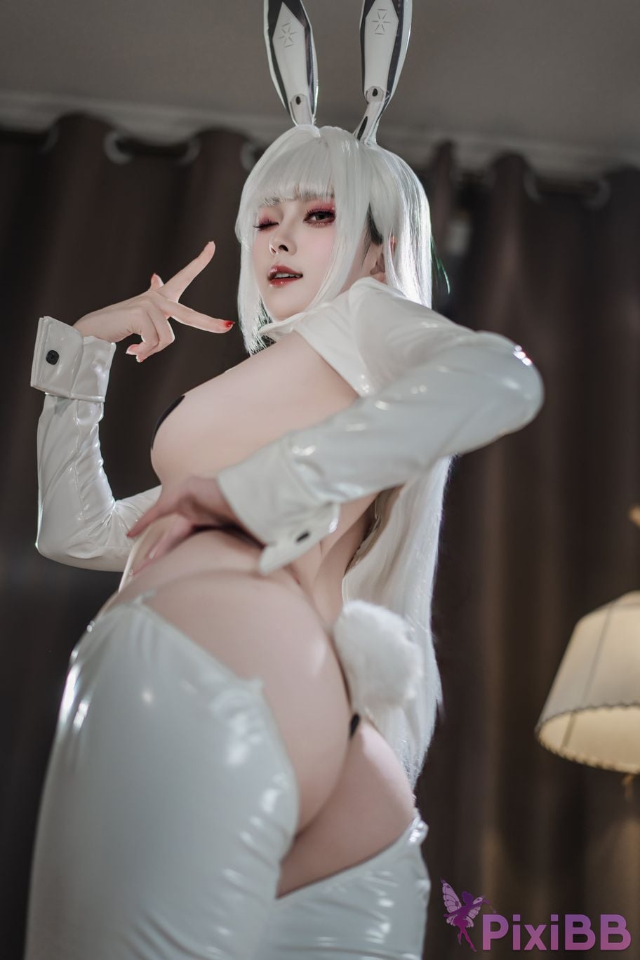 Cosplayer Natsuko Xia Xiazi NIKKE Blanche Reverse bunny girl PixiBB.COM 009