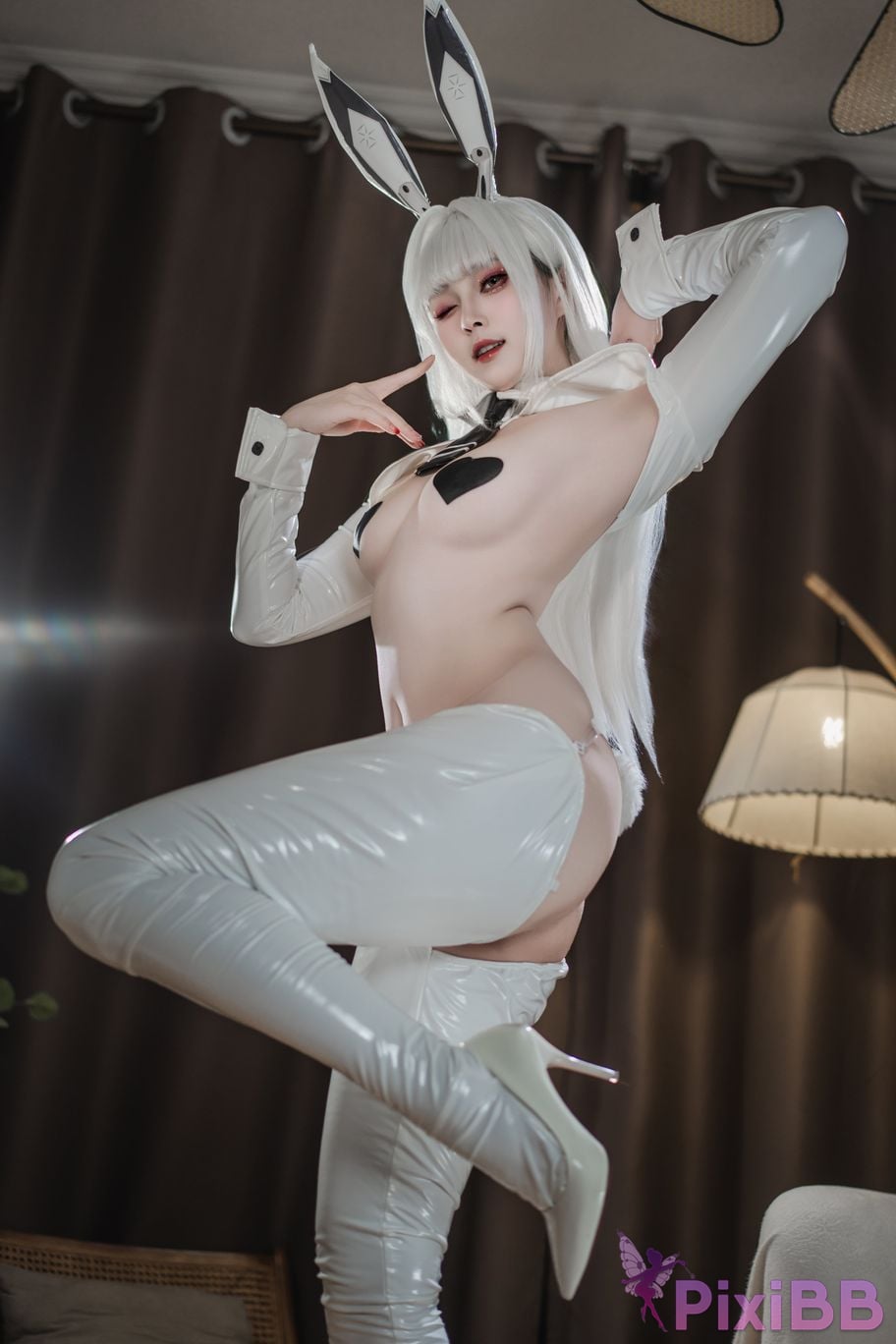 Cosplayer Natsuko Xia Xiazi NIKKE Blanche Reverse bunny girl PixiBB.COM 011