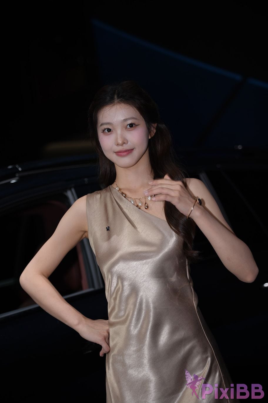 Featured Street Photography Works No.5421 Gentle and charming long dress PixiBB.COM 003