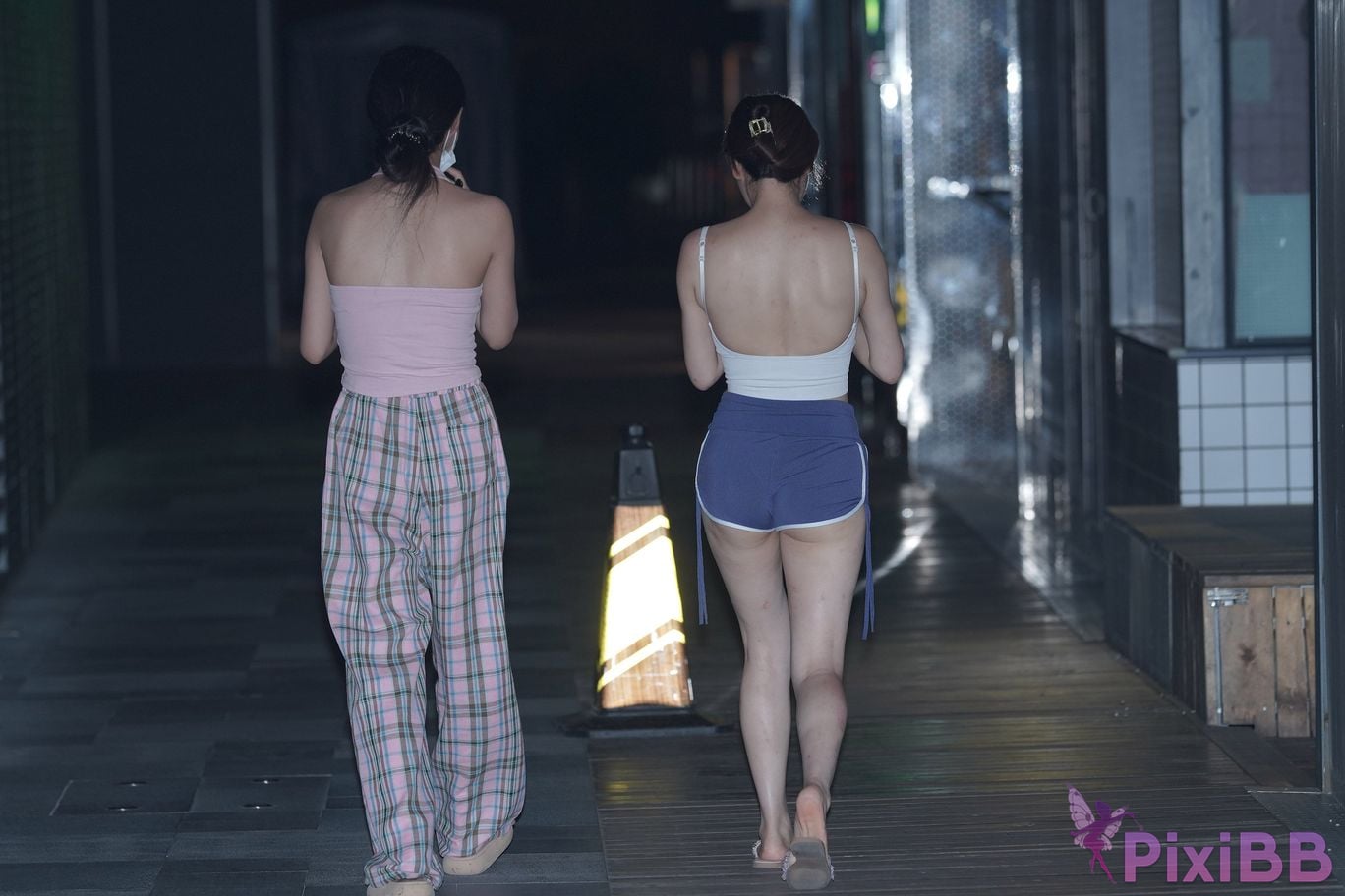 Featured Street Photography Works No.5424 casual sports style PixiBB.COM 160