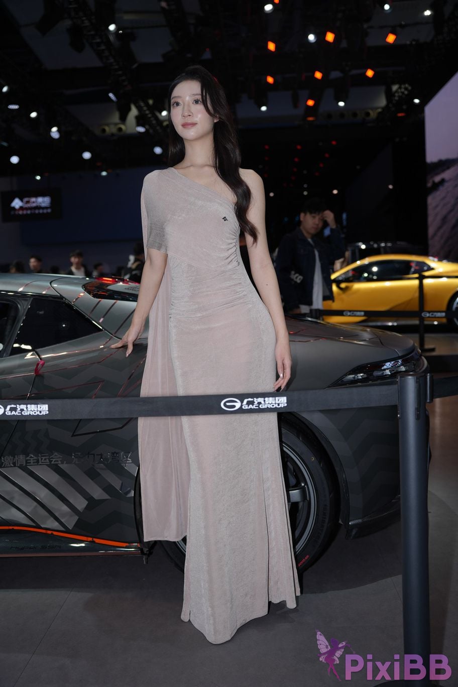 Featured Street Photography Works No.5425 Gentle long skirt Lulu PixiBB.COM 007