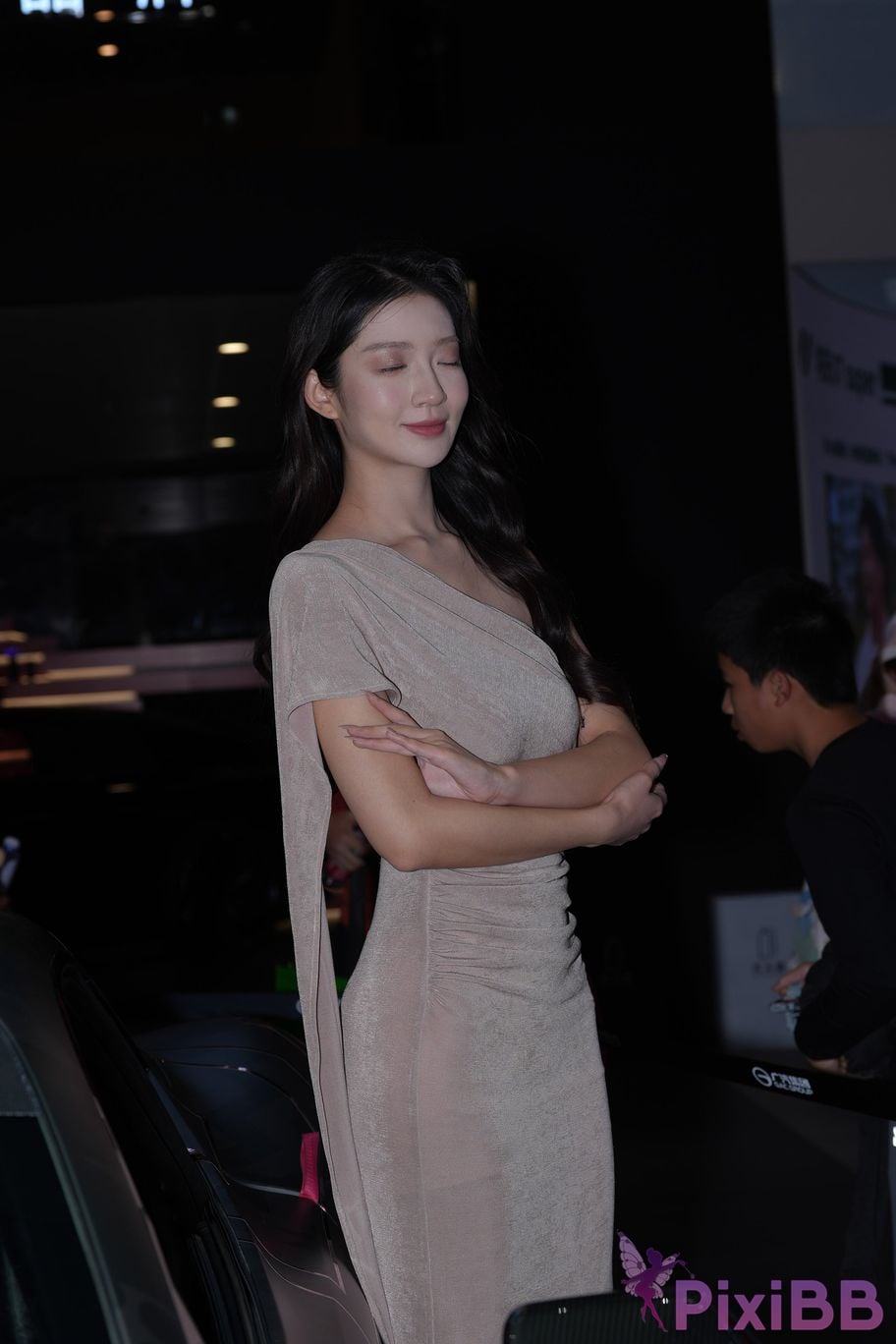 Featured Street Photography Works No.5425 Gentle long skirt Lulu PixiBB.COM 050