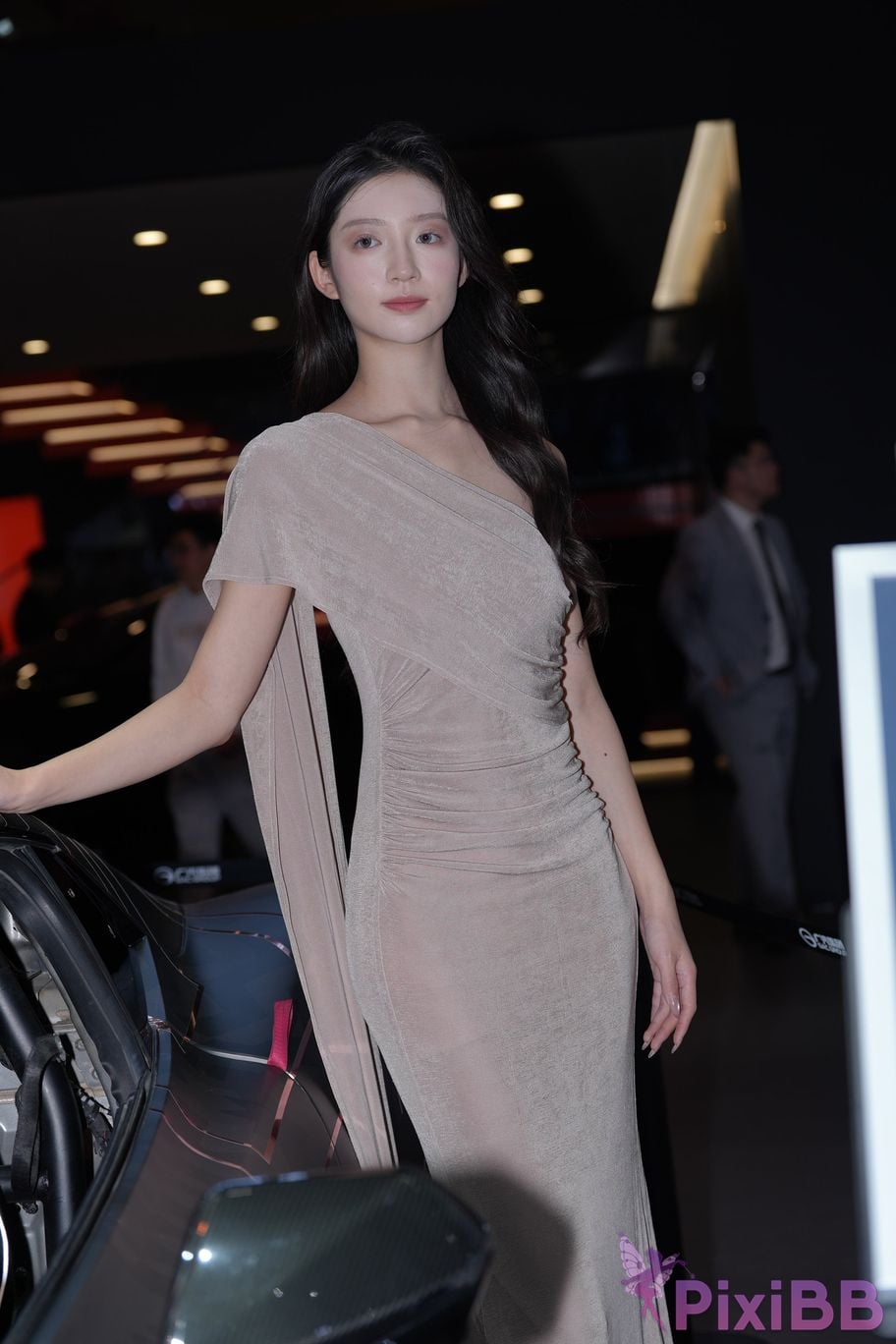 Featured Street Photography Works No.5425 Gentle long skirt Lulu PixiBB.COM 058