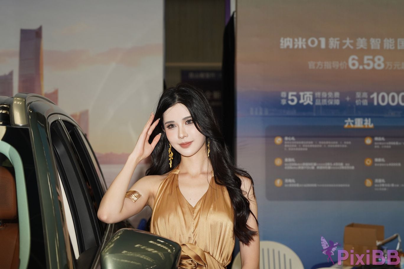 Featured Street Photography Works No.5428 Perfect looking goddess Sang crow PixiBB.COM 038