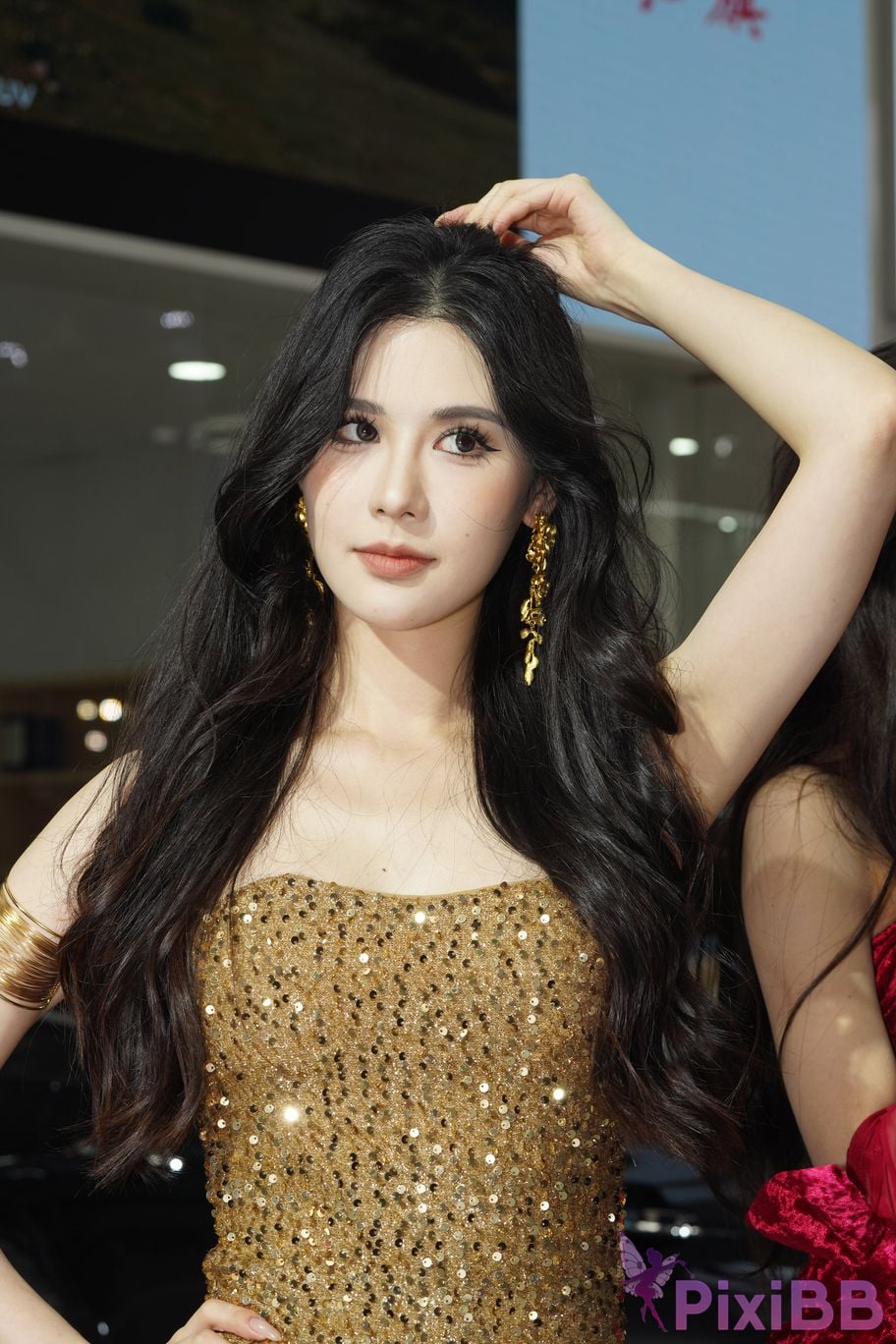 Featured Street Photography Works No.5428 Perfect looking goddess Sang crow PixiBB.COM 088