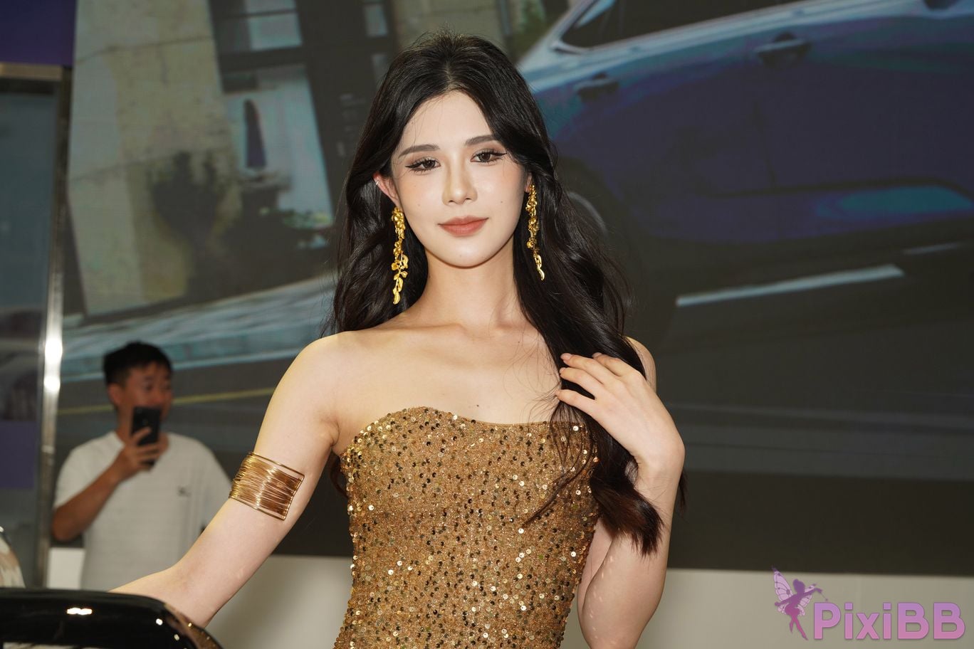 Featured Street Photography Works No.5428 Perfect looking goddess Sang crow PixiBB.COM 093