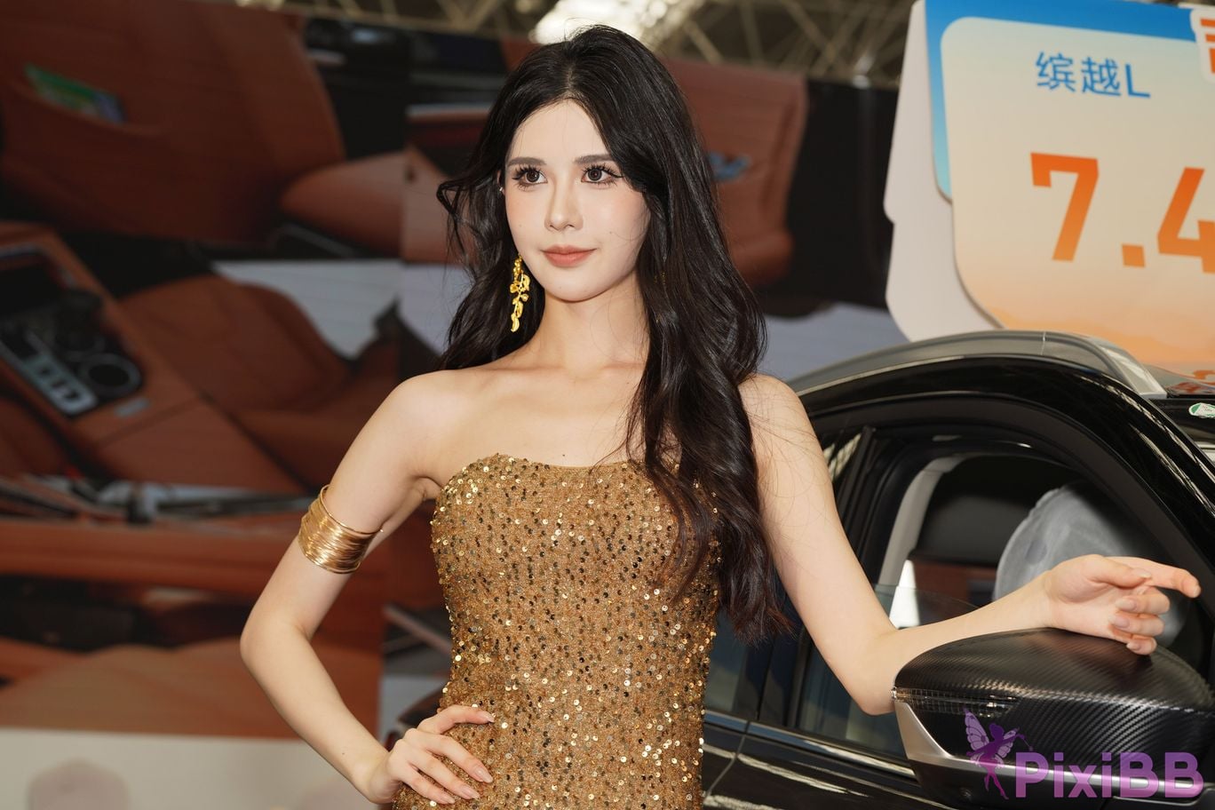 Featured Street Photography Works No.5428 Perfect looking goddess Sang crow PixiBB.COM 098