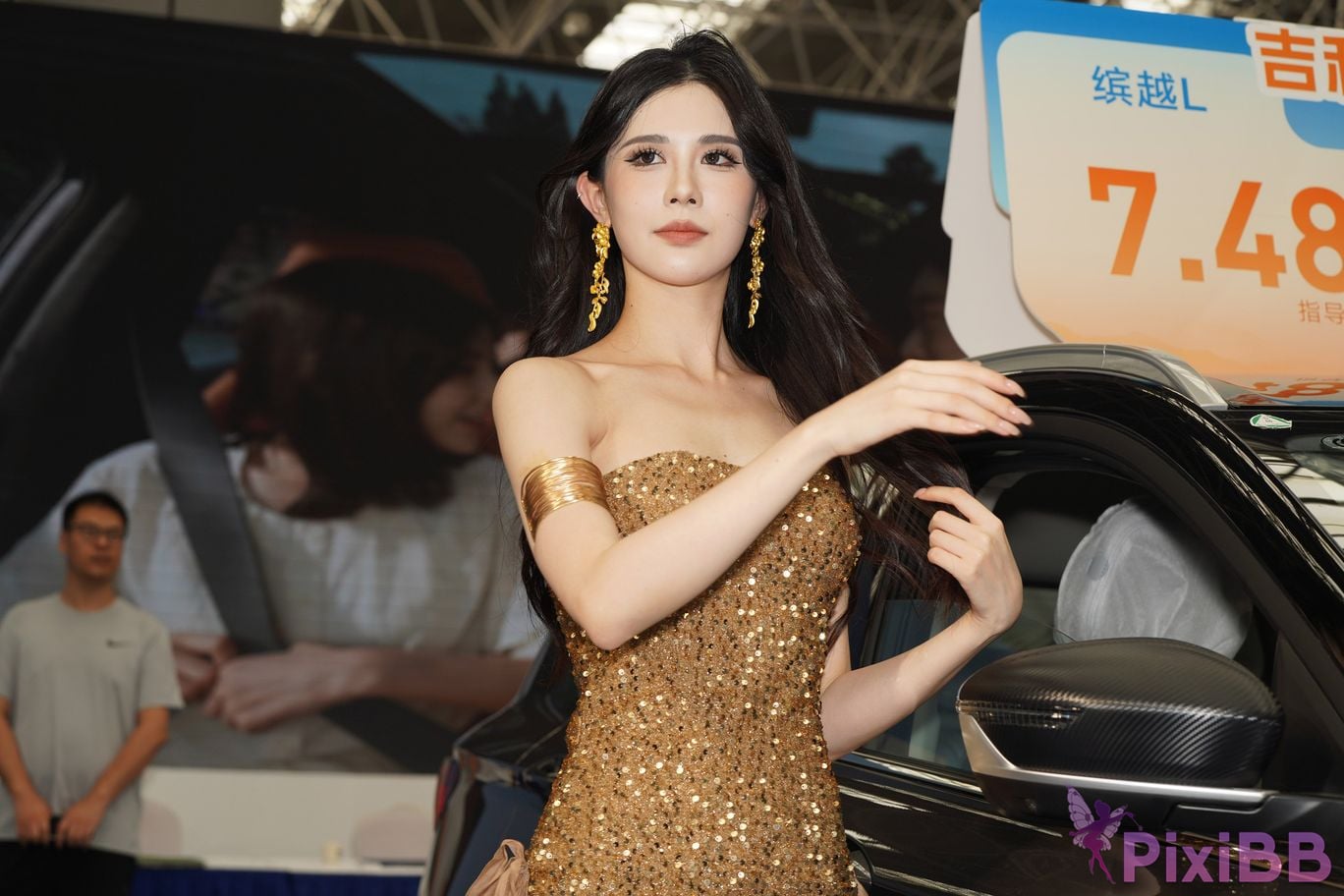 Featured Street Photography Works No.5428 Perfect looking goddess Sang crow PixiBB.COM 100