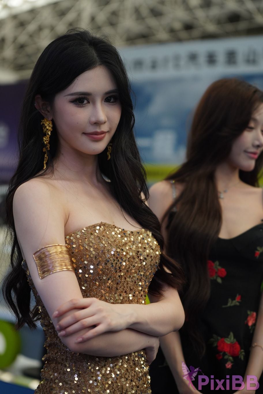 Featured Street Photography Works No.5428 Perfect looking goddess Sang crow PixiBB.COM 113