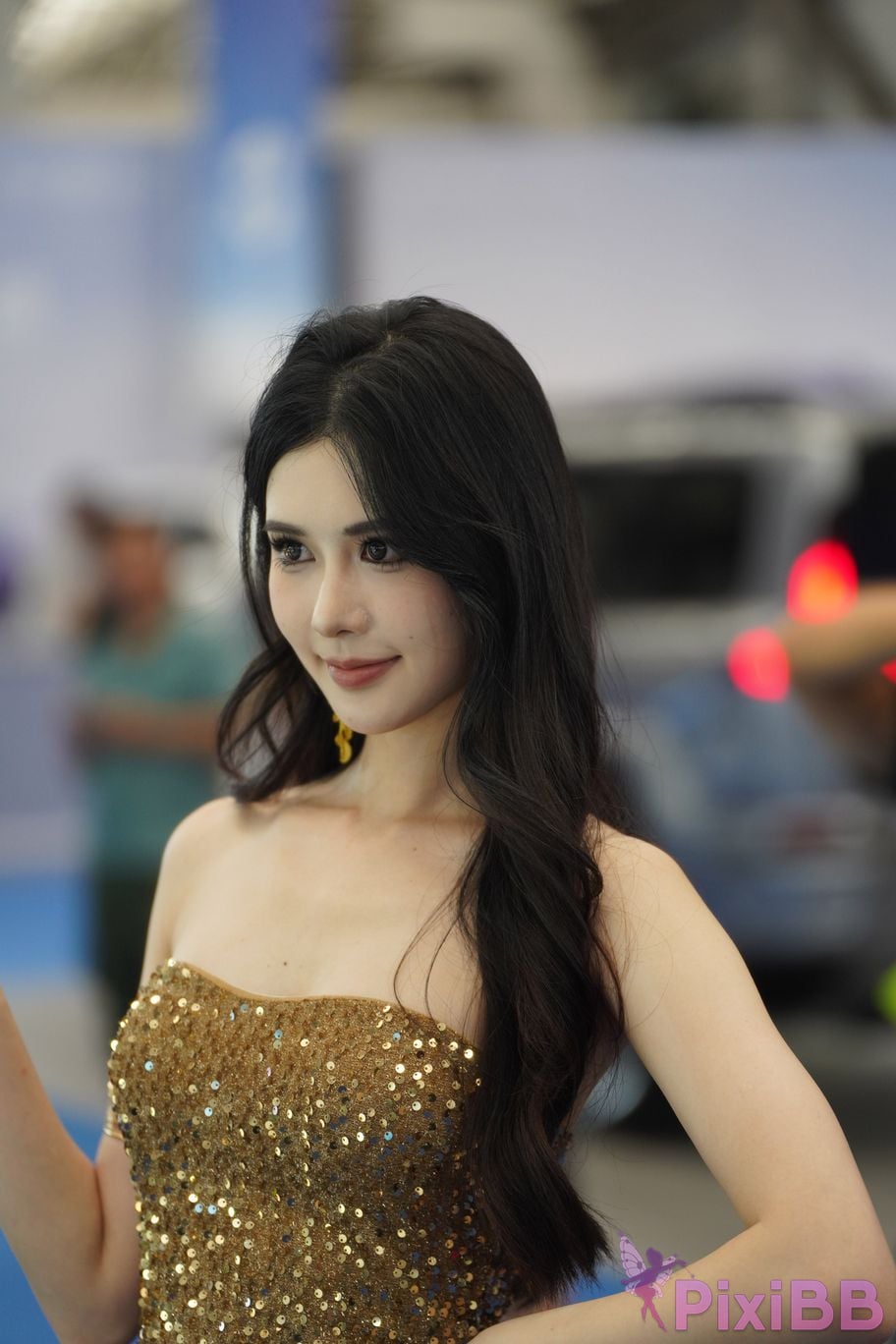 Featured Street Photography Works No.5428 Perfect looking goddess Sang crow PixiBB.COM 116