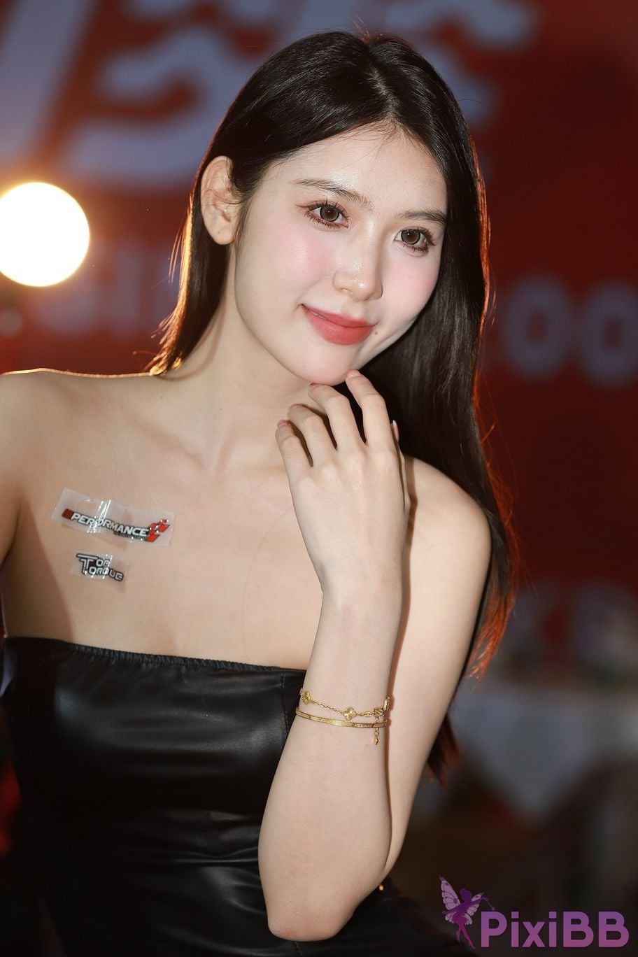 Featured Street Photography Works No.5430 Black leather hip skirt PixiBB.COM 084