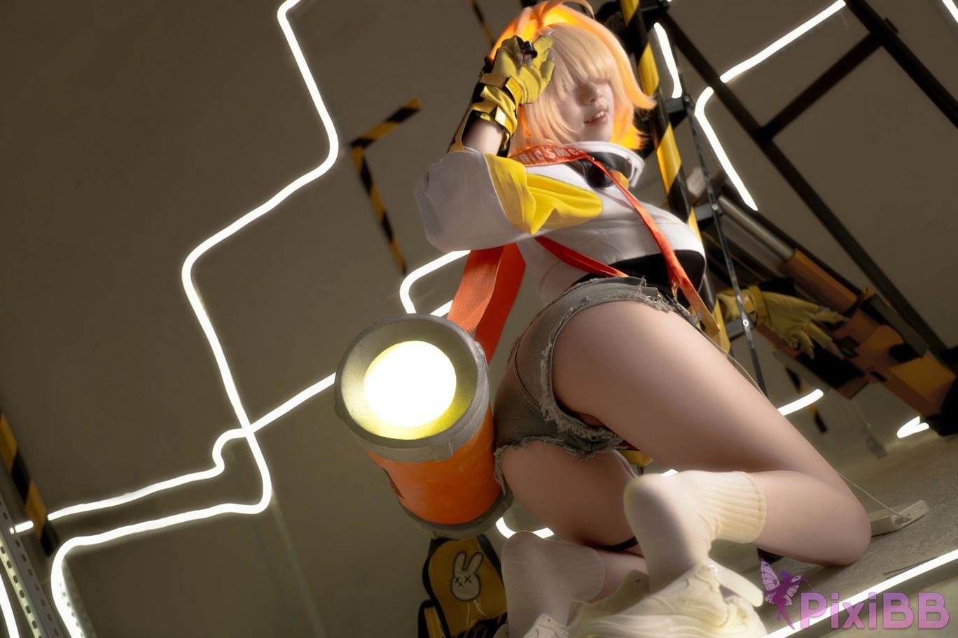 Cosplayer Zhiyue Etsu ko Nikke goddess of victory Ileg PixiBB.COM 007