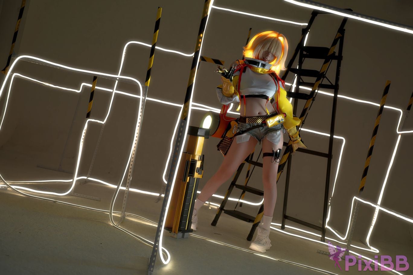 Cosplayer Zhiyue Etsu ko Nikke goddess of victory Ileg PixiBB.COM 024