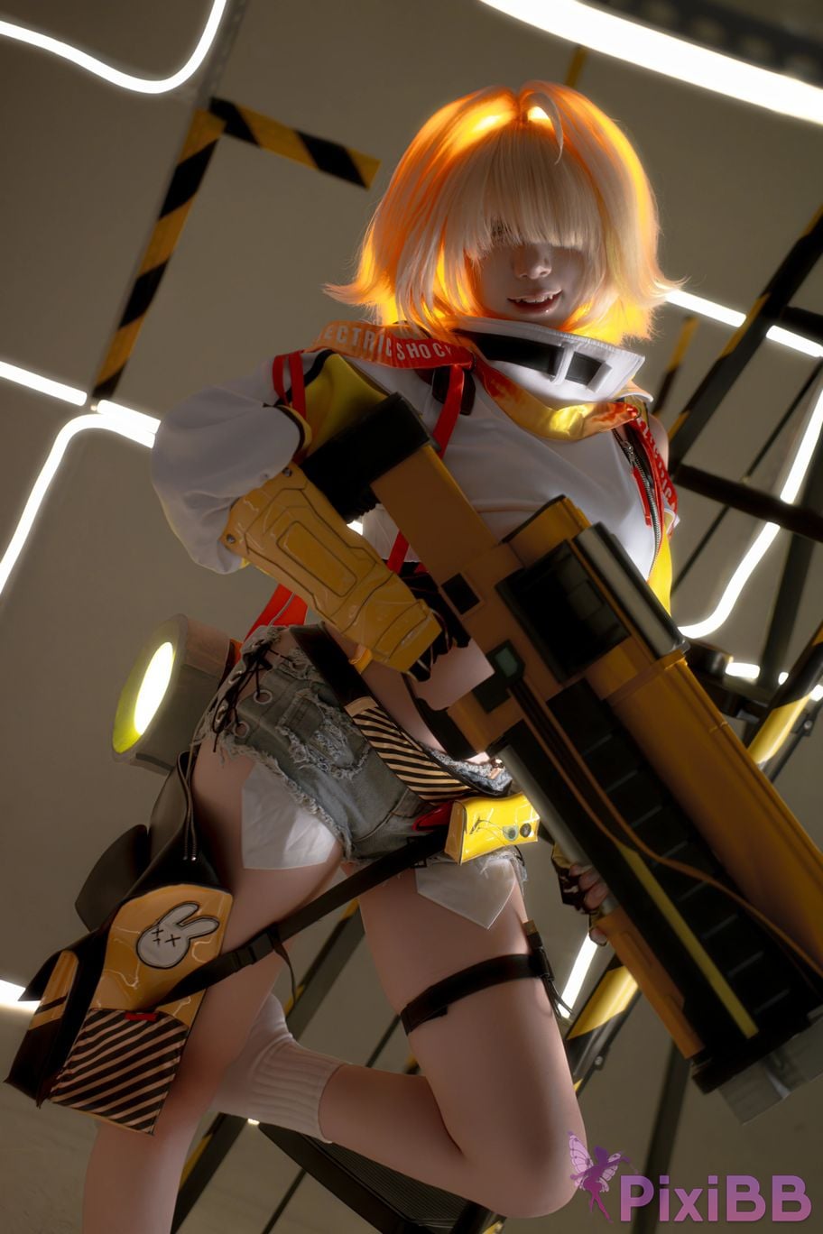 Cosplayer Zhiyue Etsu ko Nikke goddess of victory Ileg PixiBB.COM 025