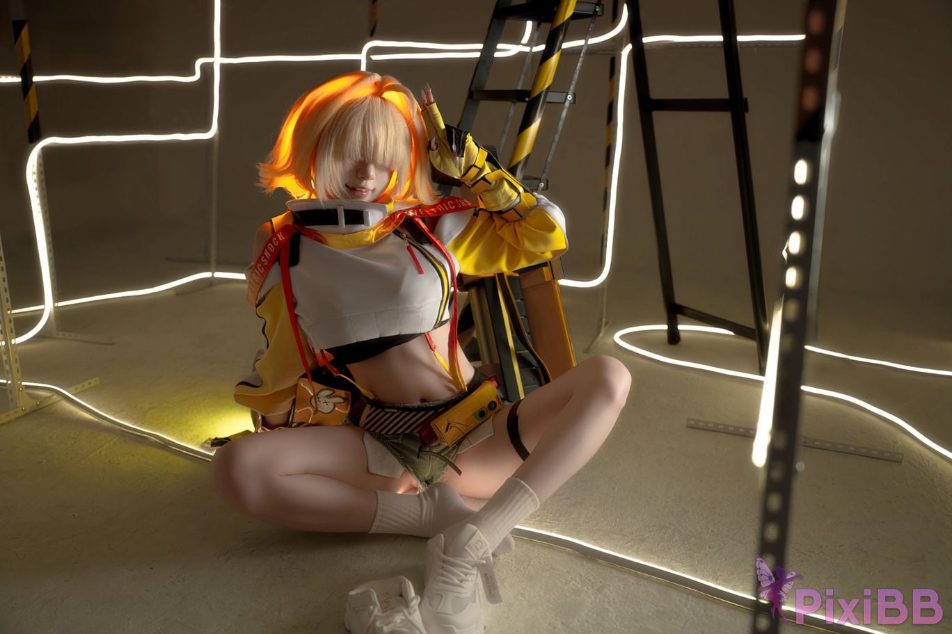 Cosplayer Zhiyue Etsu ko Nikke goddess of victory Ileg PixiBB.COM 056