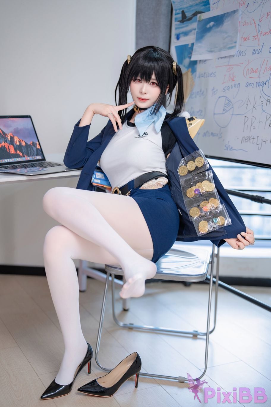 Cosplayer Senior Sister Xuan Xiao Nikke goddess of victory sola PixiBB.COM 005