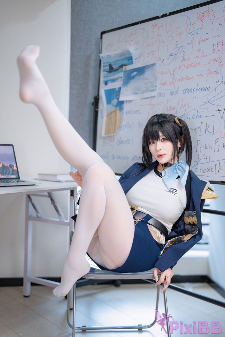 Cosplayer Senior Sister Xuan Xiao Nikke goddess of victory sola PixiBB.COM 015