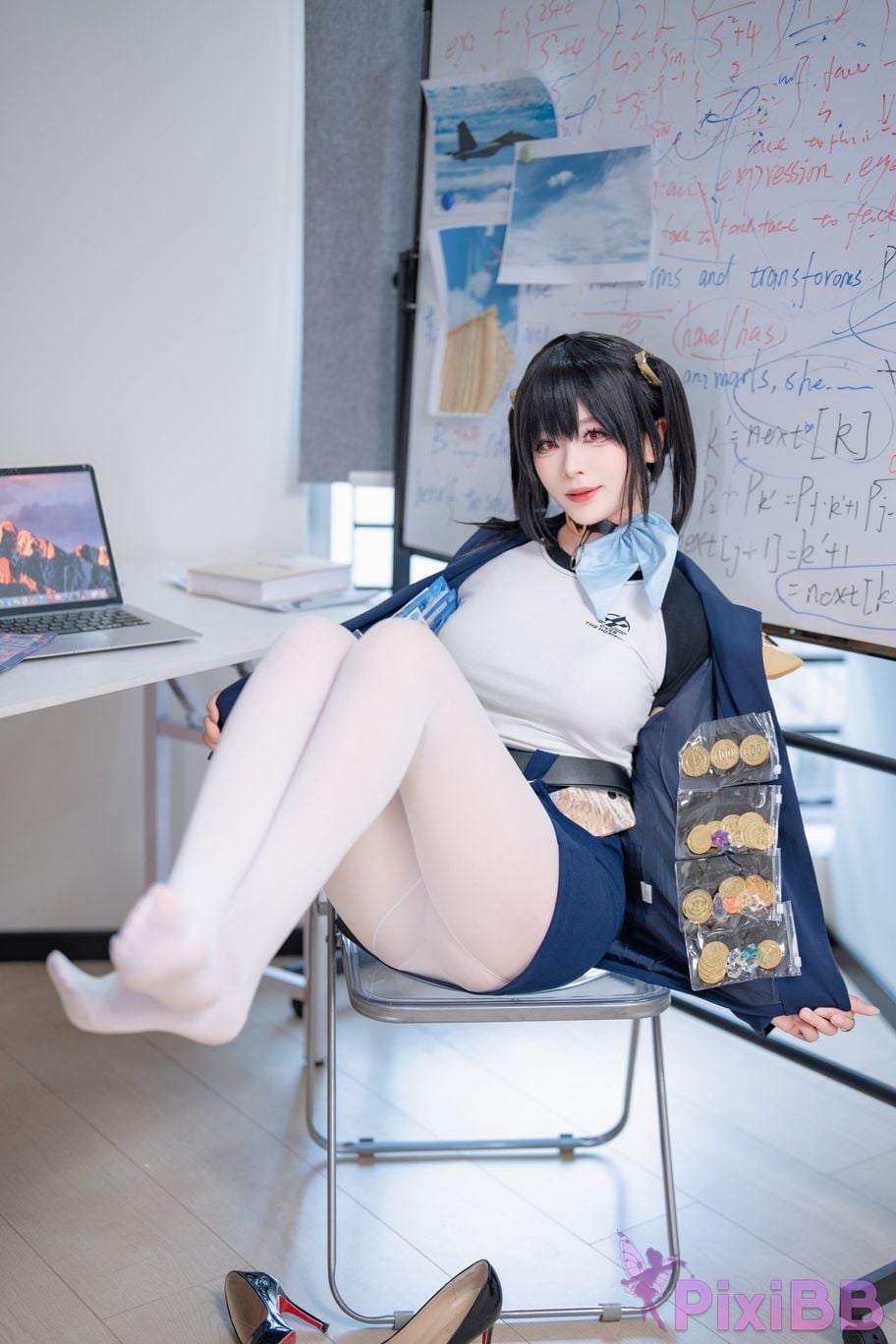 Cosplayer Senior Sister Xuan Xiao Nikke goddess of victory sola PixiBB.COM 017