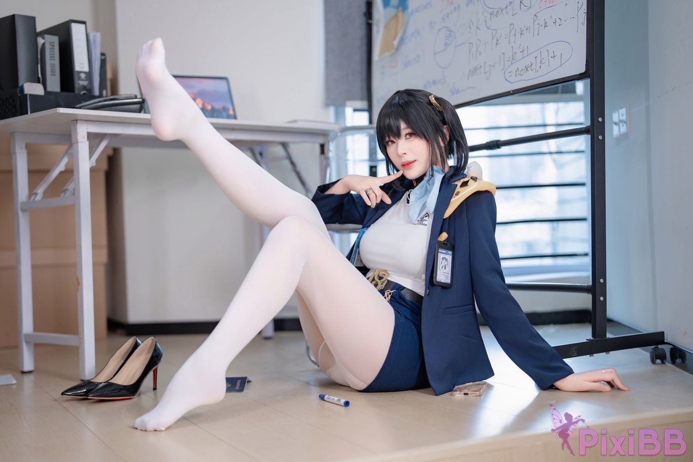 Cosplayer Senior Sister Xuan Xiao Nikke goddess of victory sola PixiBB.COM 021