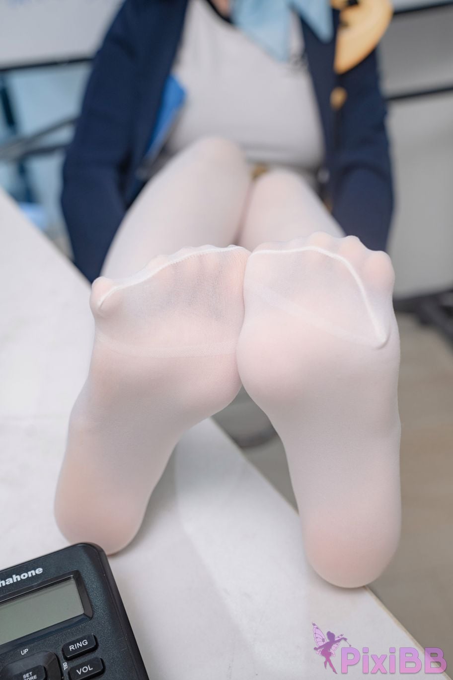 Cosplayer Senior Sister Xuan Xiao Nikke goddess of victory sola PixiBB.COM 037