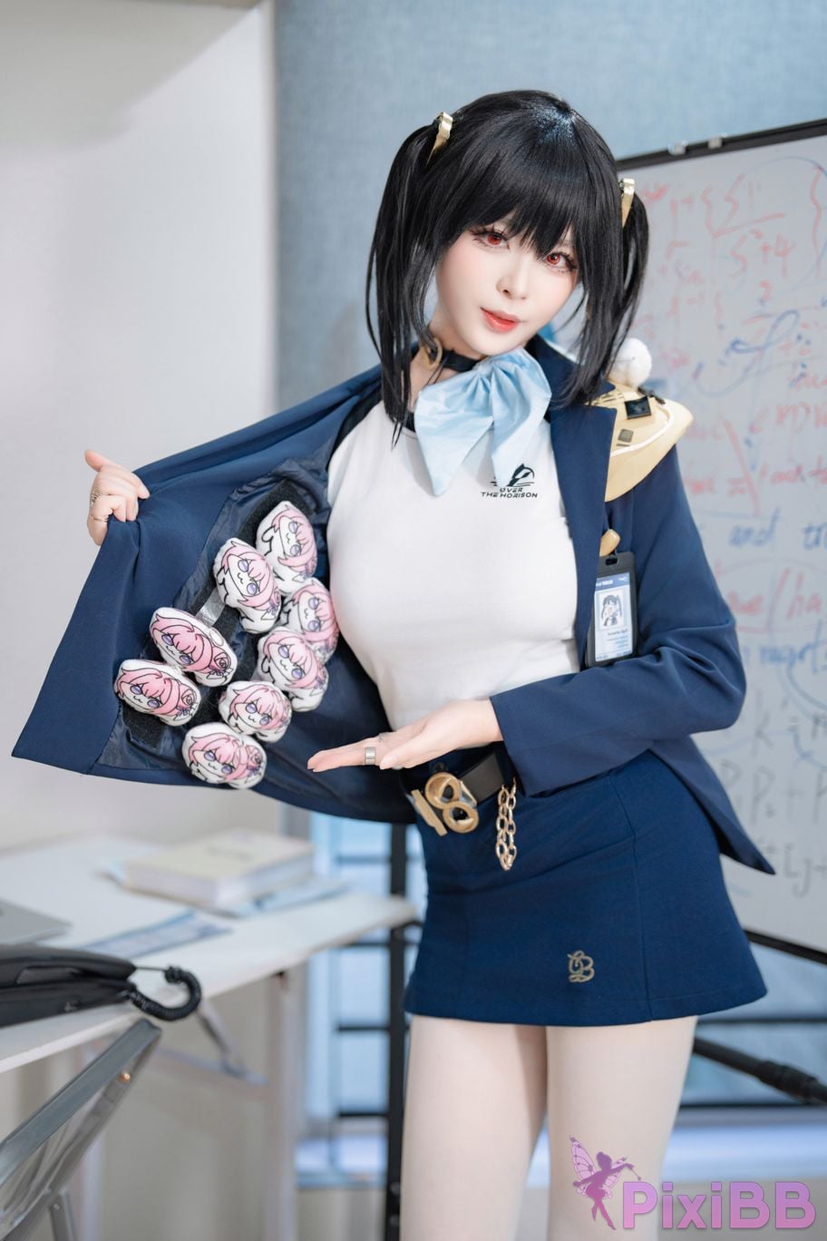 Cosplayer Senior Sister Xuan Xiao Nikke goddess of victory sola PixiBB.COM 044