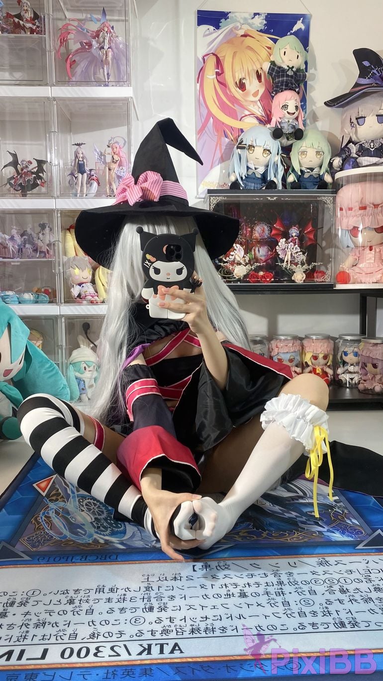 Cosplayer white oak Shirly Witch of Ningning PixiBB.COM 007.JPG