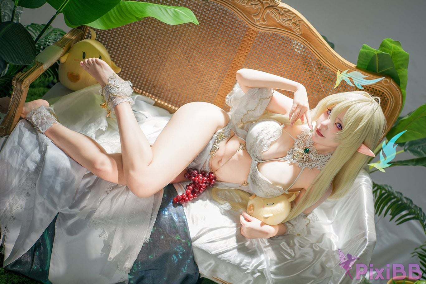 Cosplayer Is it a little bear azur lane golden lion PixiBB.COM 002