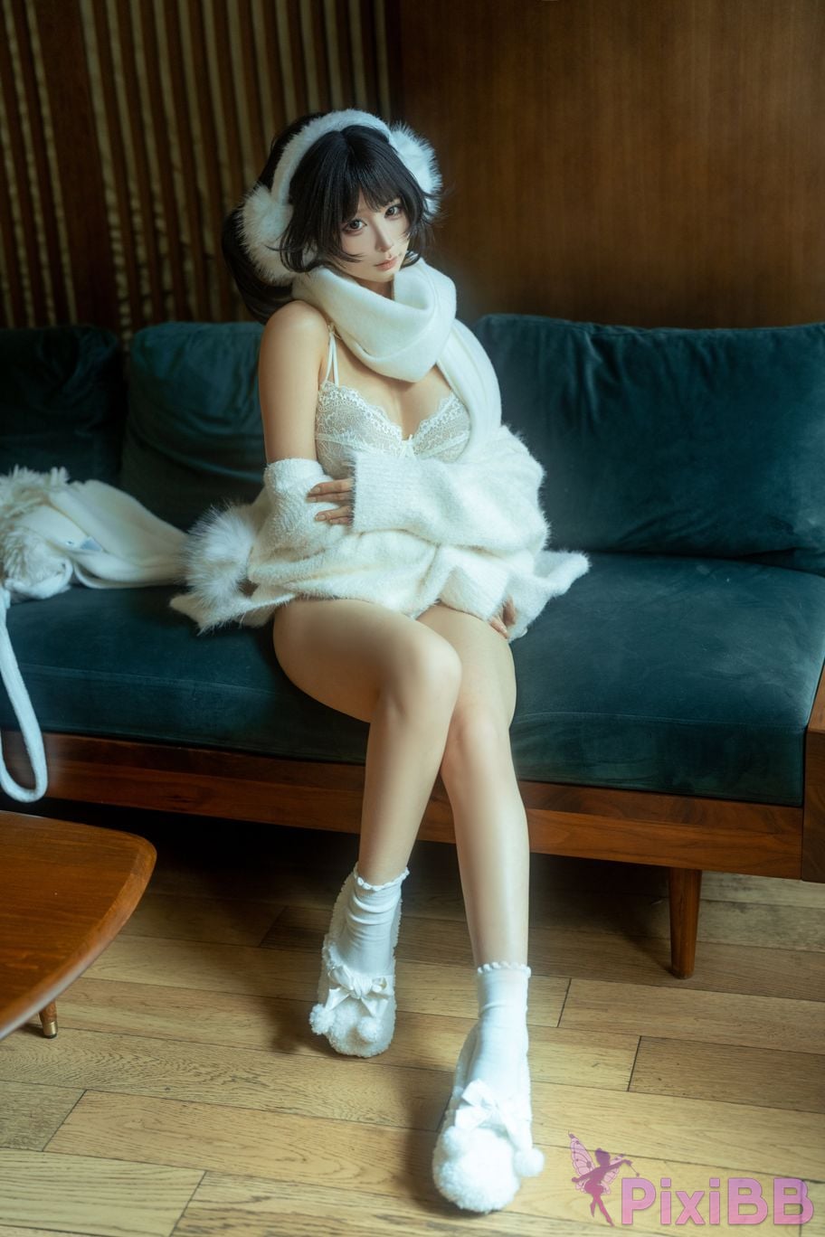 Cosplayer Stupid Momo chunmomo white sweater PixiBB.COM 007