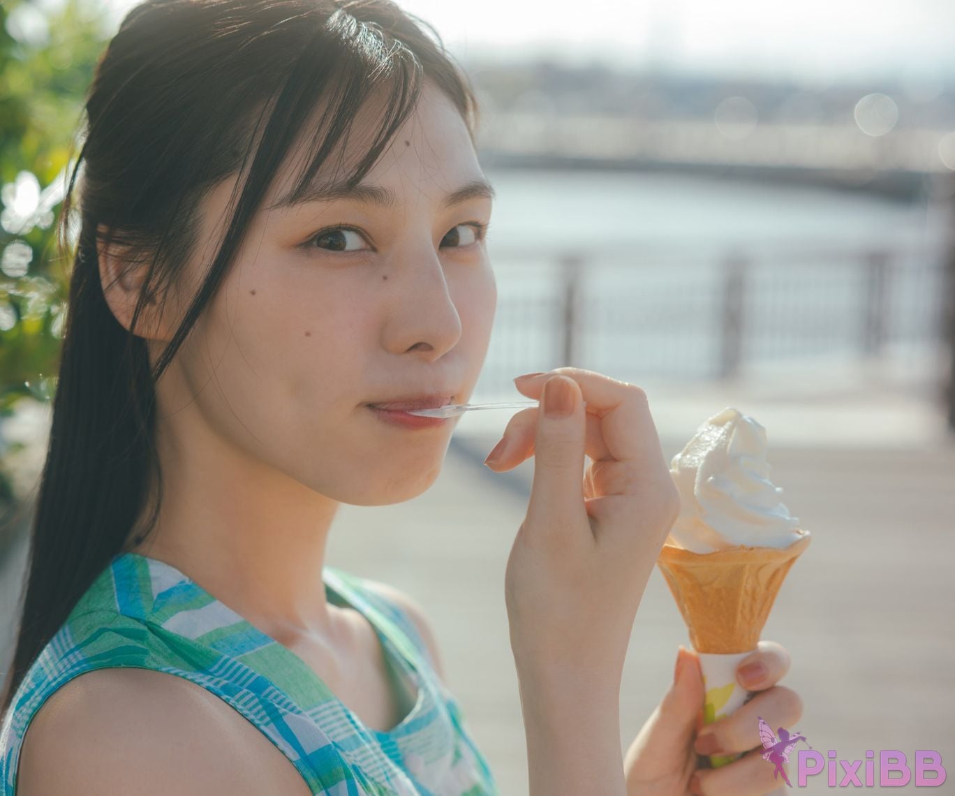 Japanese Idol Iori Sagara large increase photo collection more and PixiBB.COM 009