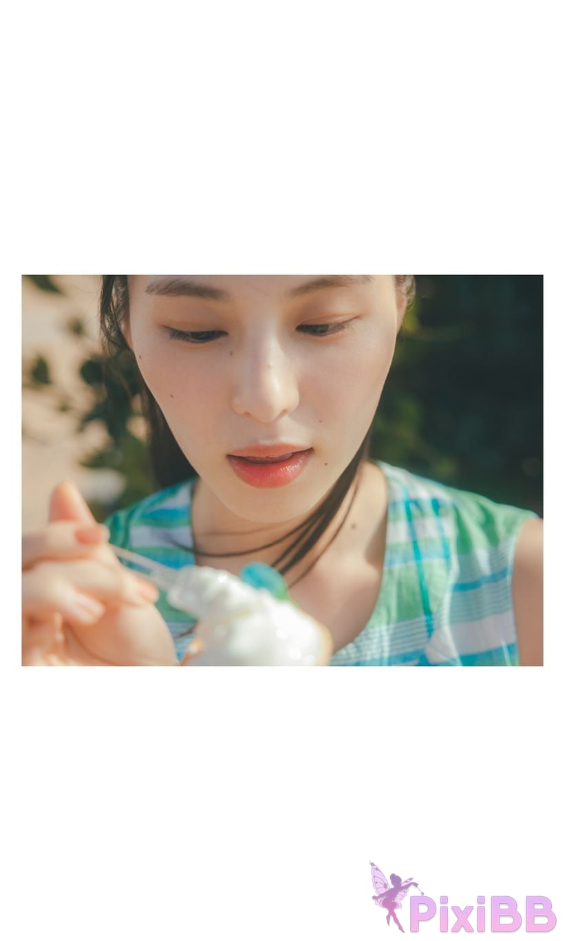 Japanese Idol Iori Sagara large increase photo collection more and PixiBB.COM 010