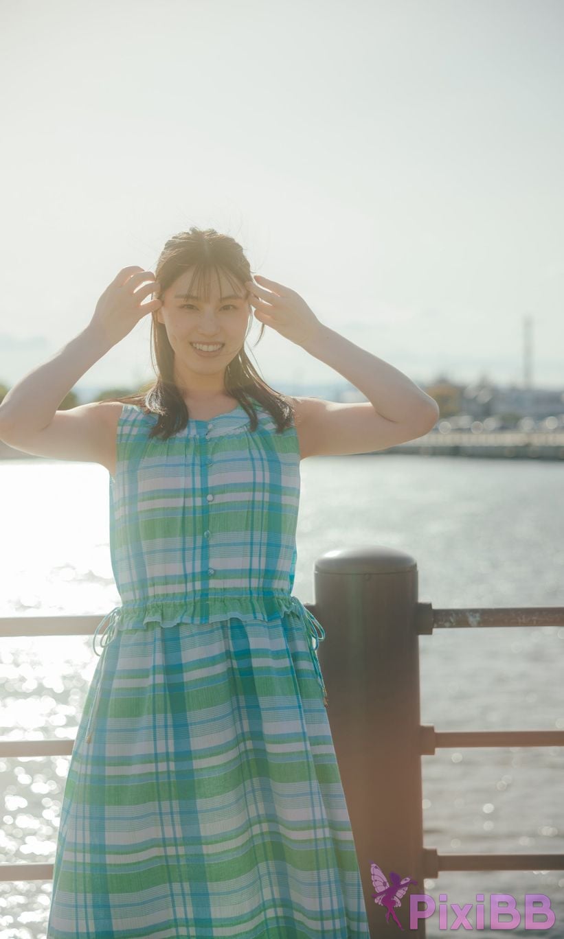 Japanese Idol Iori Sagara large increase photo collection more and PixiBB.COM 013