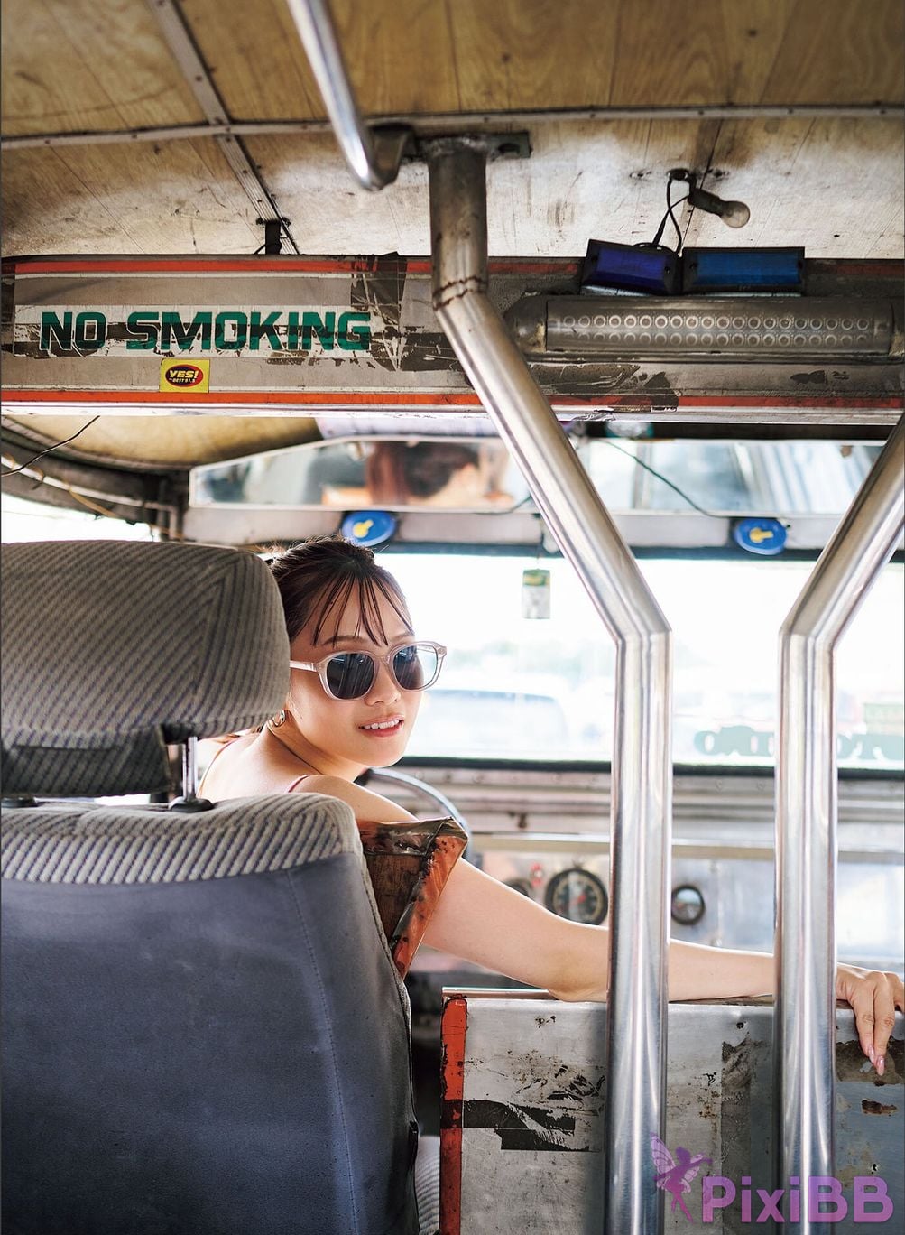 Japanese Idol Manamo Miyata Aimo 1st photo collection Lilas DMM Limited edition with other cuts PixiBB.COM 090