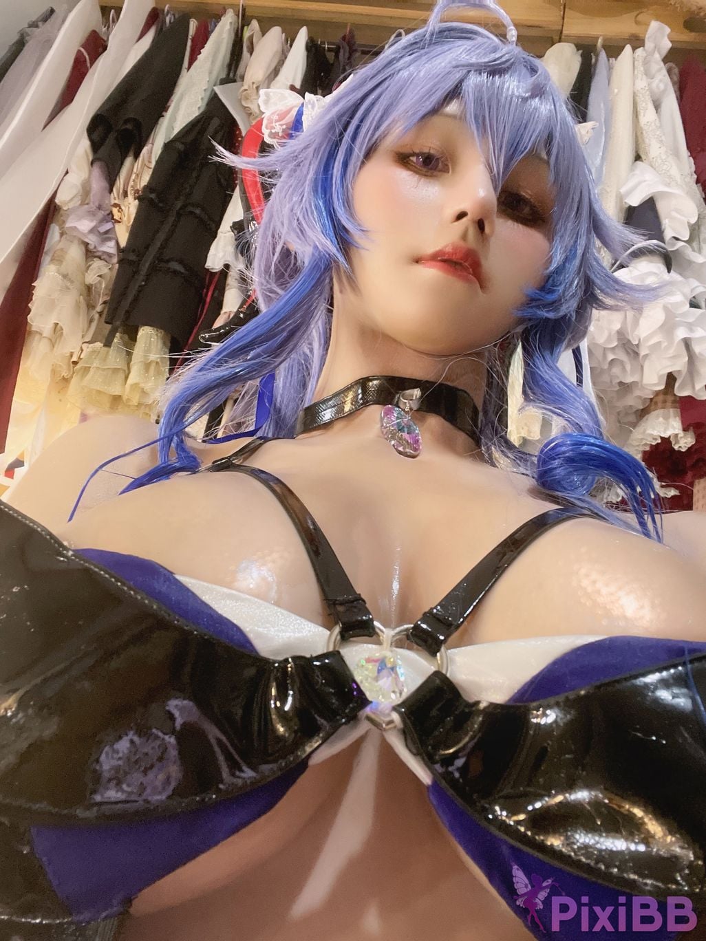 Cosplayer Three oclock in the morning Genshin Sweet Rain Succubus PixiBB.COM 016